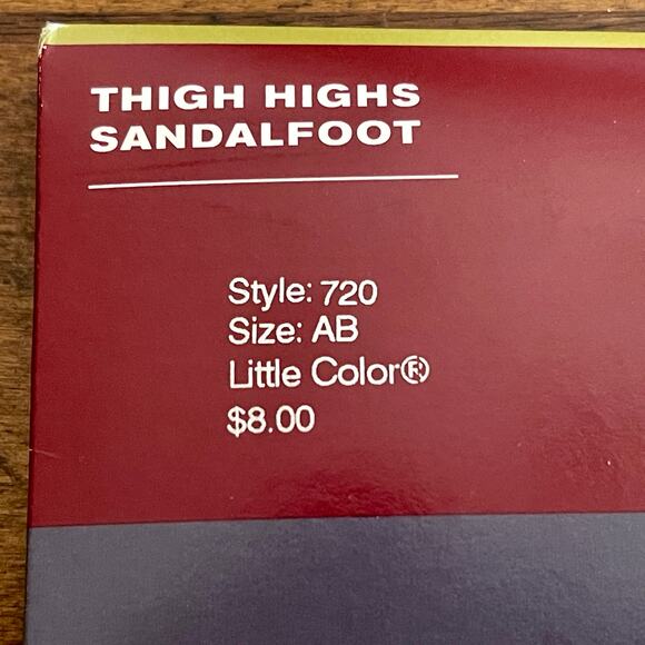 Hanes Silk Reflections Thigh Highs Silky Sheer Size: AB, Color:  Little Color - Picture 7 of 15